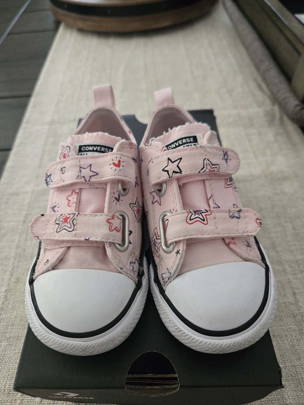 Converse Chuck Taylor Light Pink All Star Toddler Girls'  Velcro Shoes - Size 8